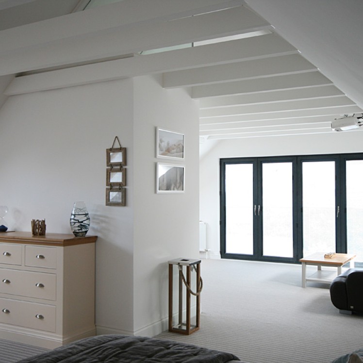 attic bedroom